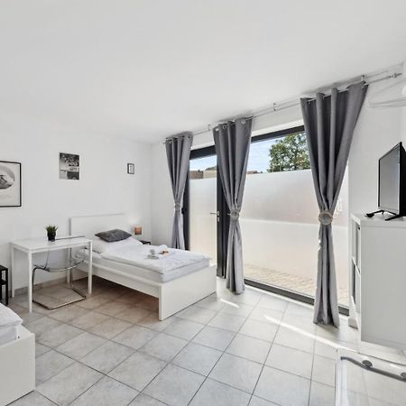 Andriss - Travel & Work - 5 Bedroom - Kitchen - Parking Kaiserslautern Exteriör bild