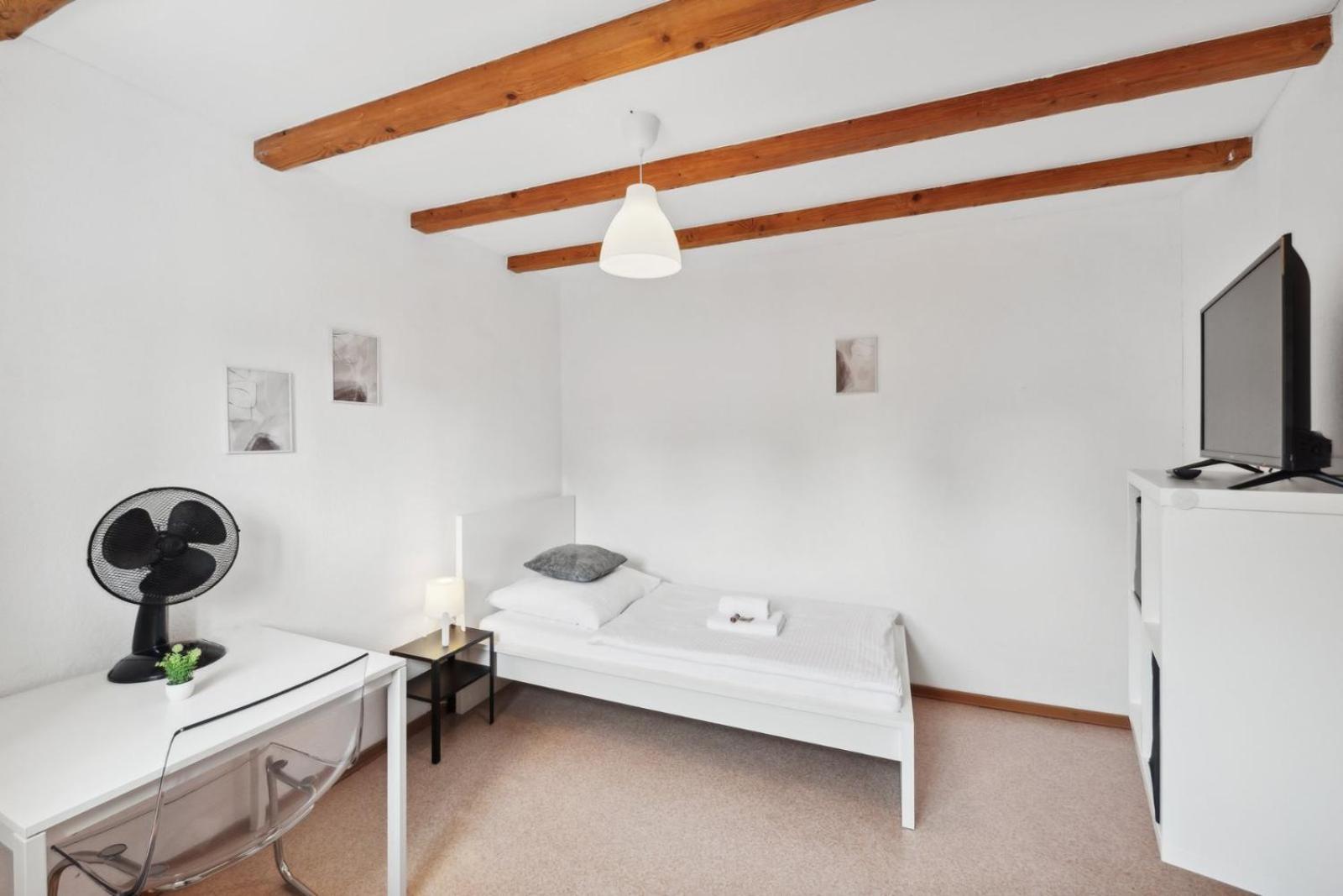 Andriss - Travel & Work - 5 Bedroom - Kitchen - Parking Kaiserslautern Exteriör bild