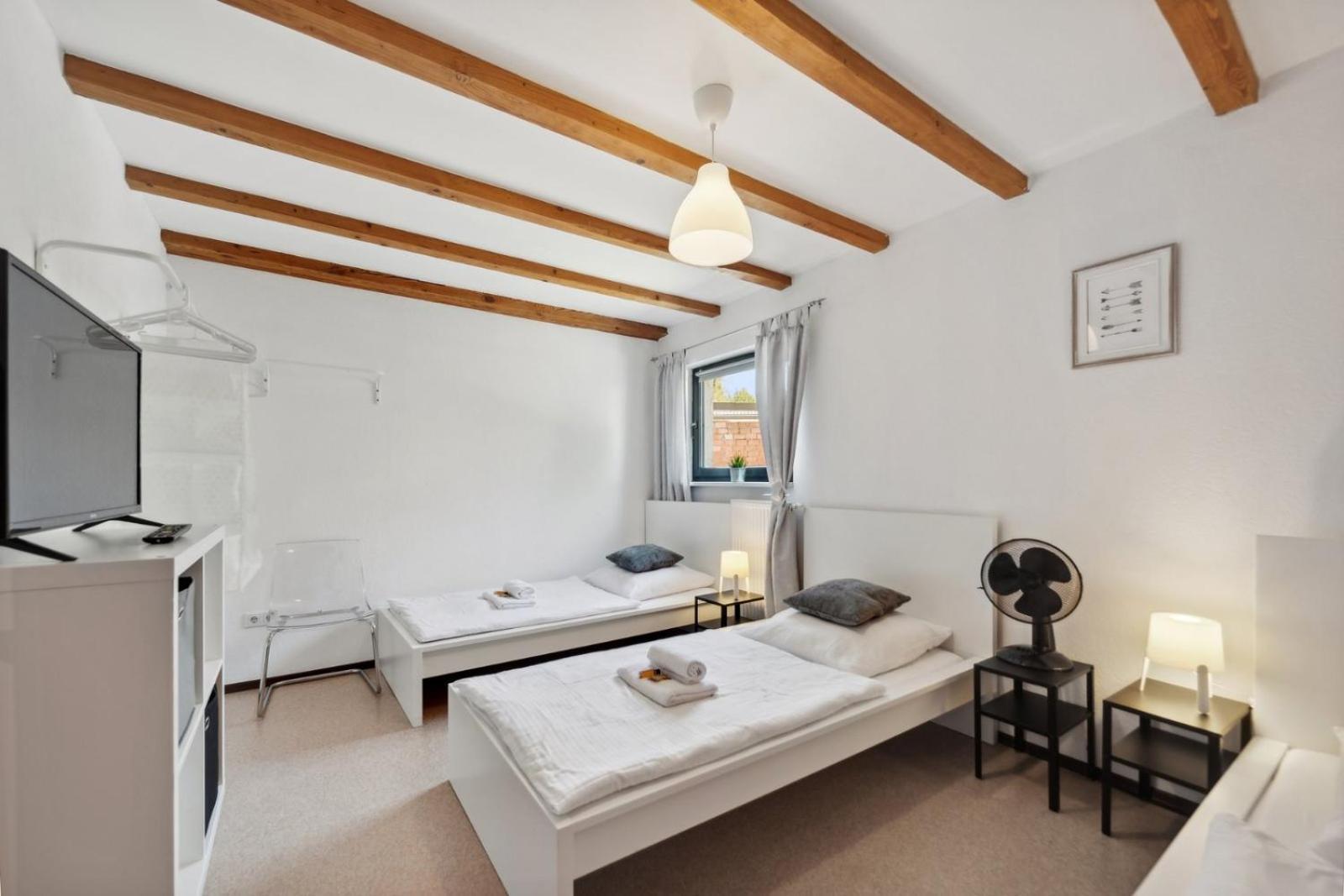 Andriss - Travel & Work - 5 Bedroom - Kitchen - Parking Kaiserslautern Exteriör bild